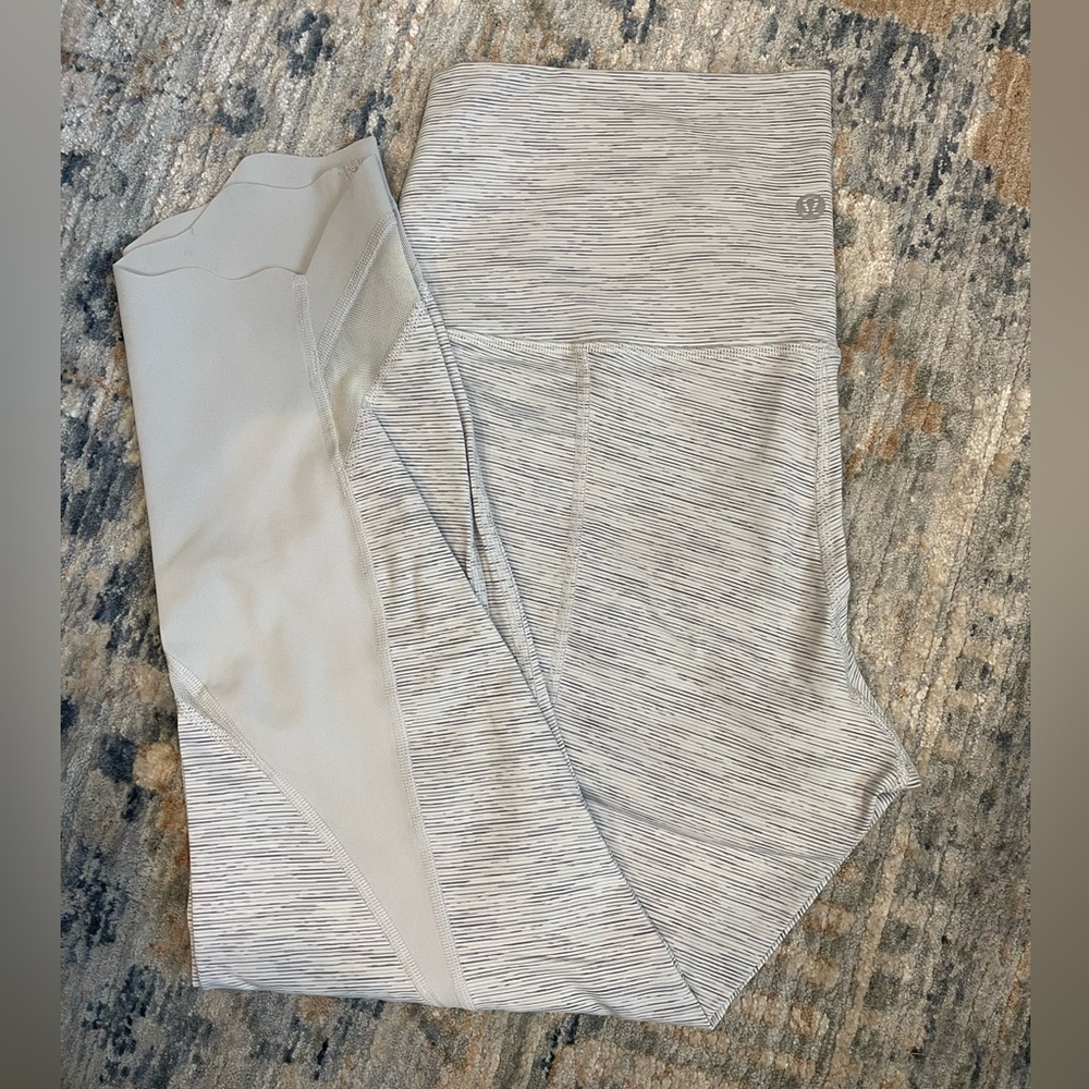 Lululemon Wunder Under Crop HR Size 12